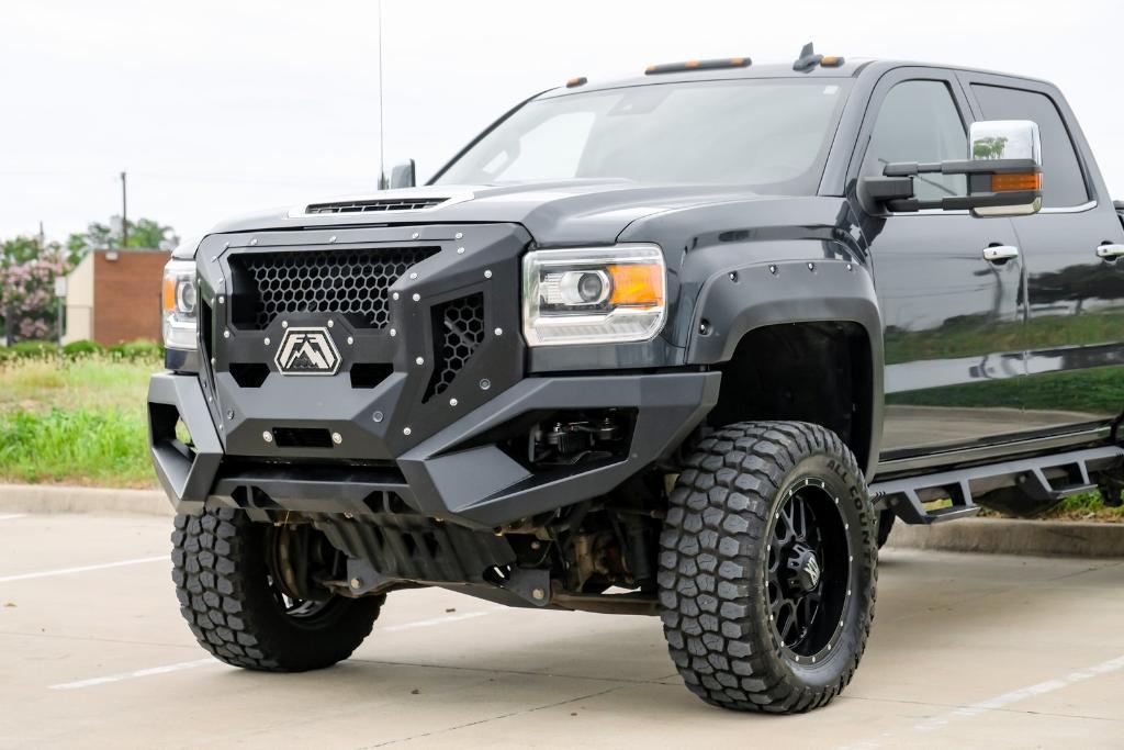 used 2018 GMC Sierra 2500 car, priced at $44,999