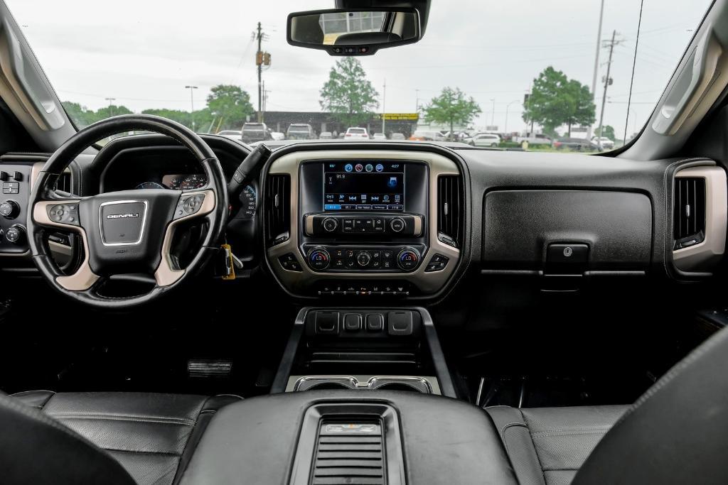 used 2018 GMC Sierra 2500 car, priced at $44,999