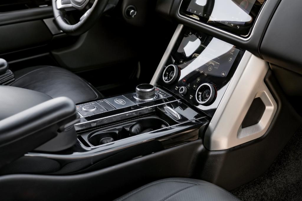 used 2019 Land Rover Range Rover car, priced at $39,999