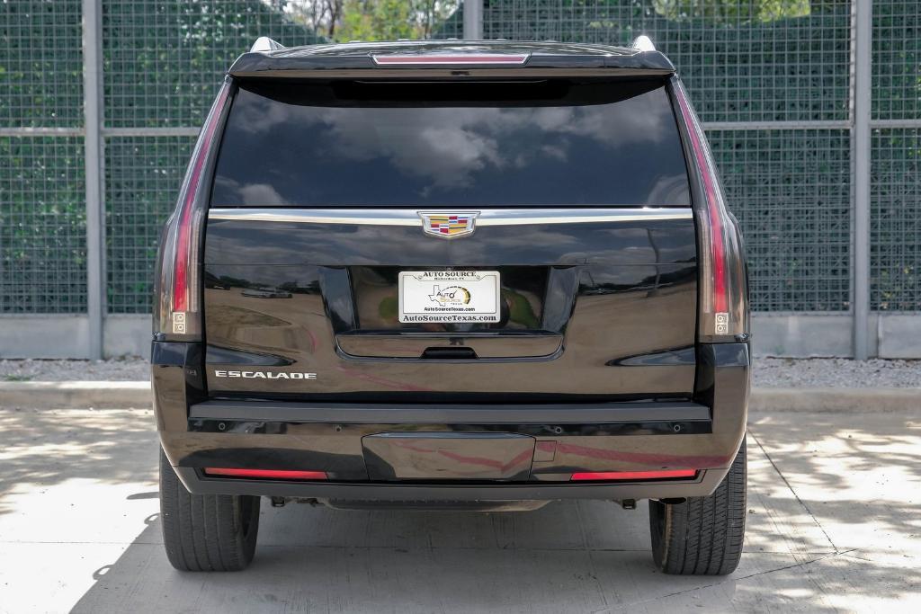 used 2019 Cadillac Escalade car, priced at $28,499