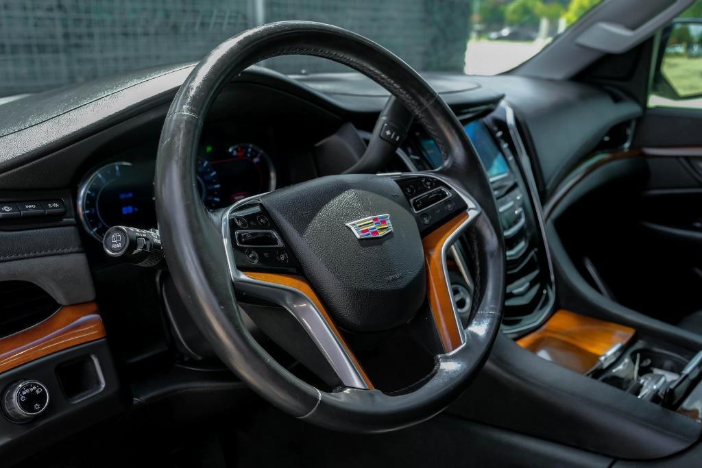 used 2019 Cadillac Escalade car, priced at $28,499