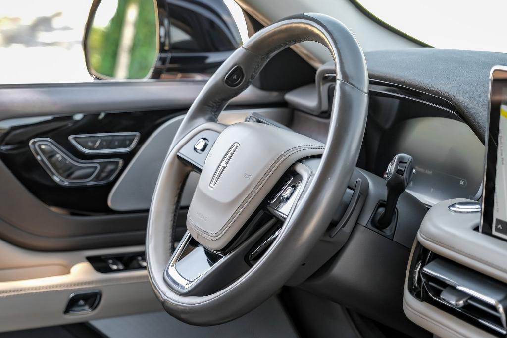 used 2022 Lincoln Aviator car, priced at $41,999