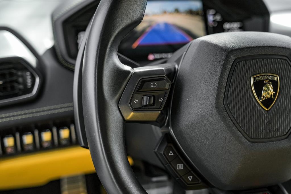 used 2019 Lamborghini Huracan car, priced at $189,999