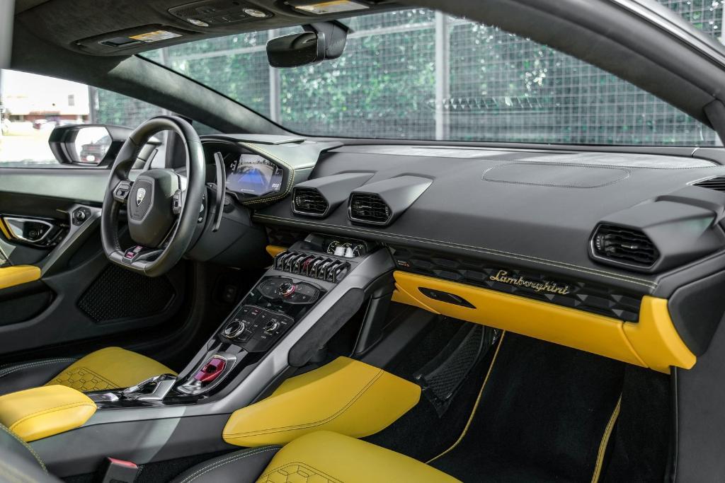 used 2019 Lamborghini Huracan car, priced at $189,999