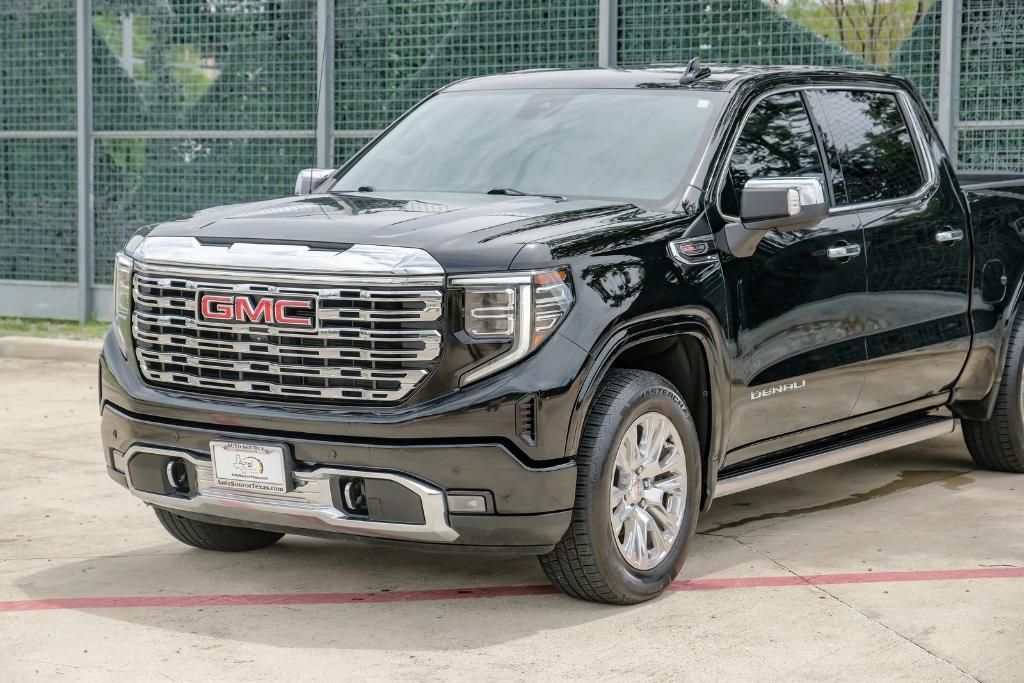 used 2022 GMC Sierra 1500 car, priced at $44,999