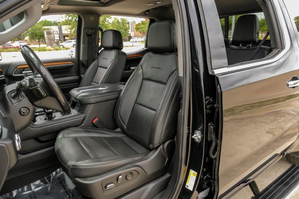 used 2022 GMC Sierra 1500 car, priced at $44,999