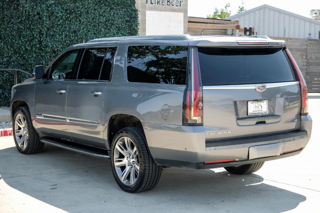 used 2019 Cadillac Escalade ESV car, priced at $22,999