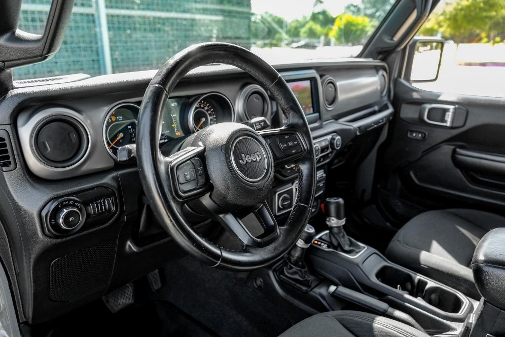used 2021 Jeep Wrangler Unlimited car, priced at $24,999
