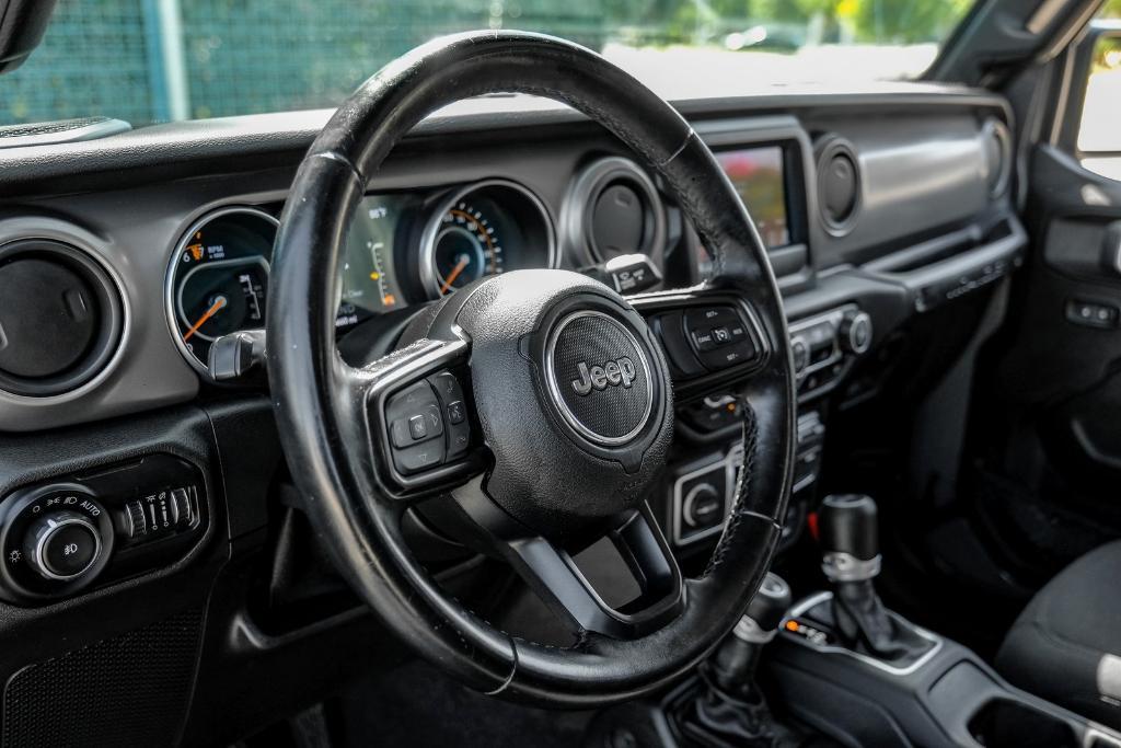 used 2021 Jeep Wrangler Unlimited car, priced at $24,999