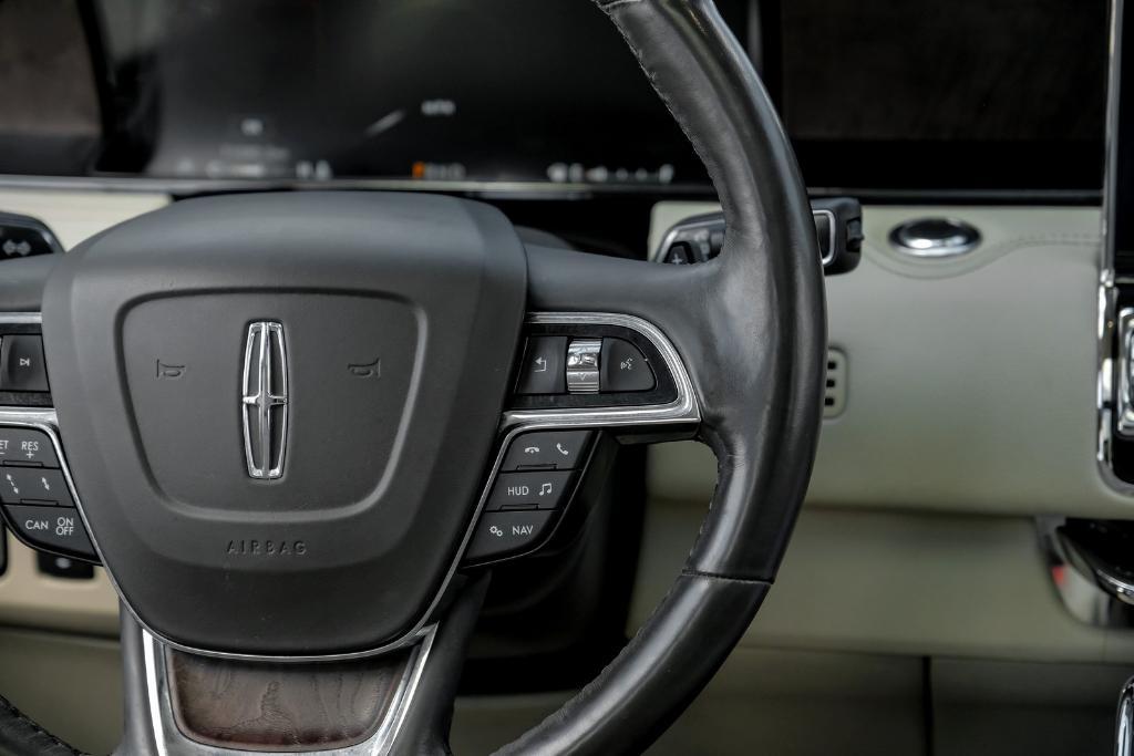 used 2020 Lincoln Navigator car, priced at $39,999