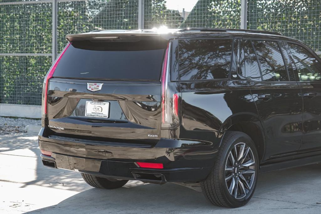 used 2021 Cadillac Escalade car, priced at $61,499