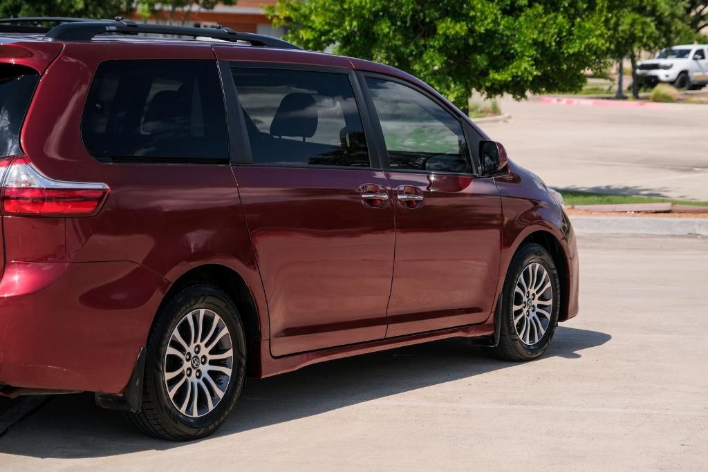 used 2018 Toyota Sienna car, priced at $24,999