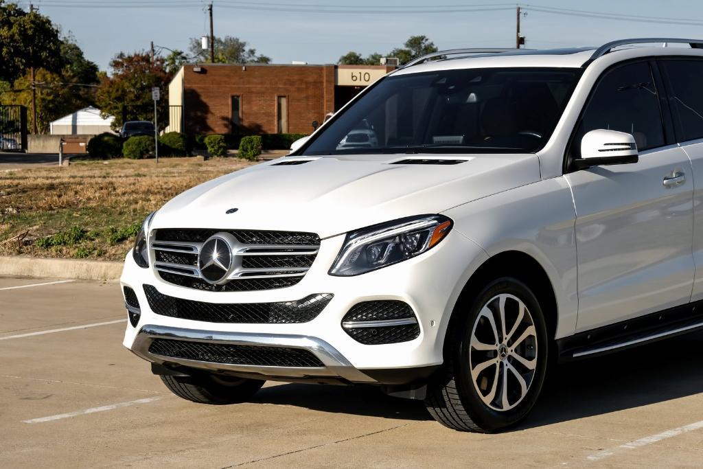 used 2019 Mercedes-Benz GLE 400 car, priced at $21,999