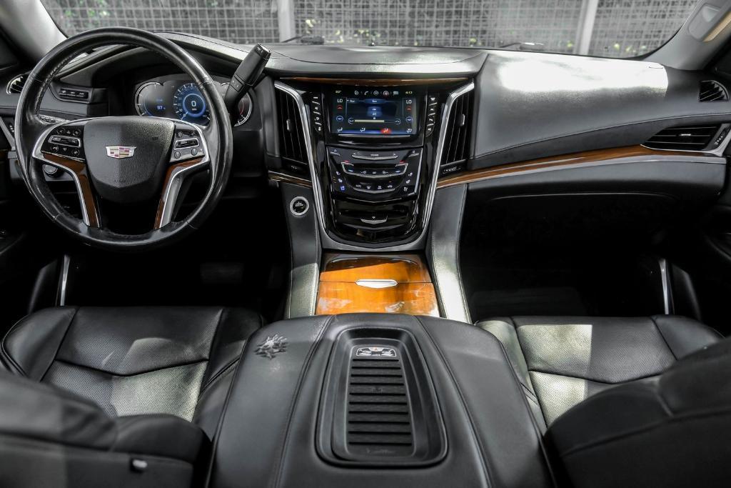 used 2019 Cadillac Escalade car, priced at $34,299