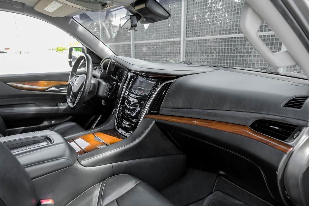 used 2019 Cadillac Escalade car, priced at $34,299