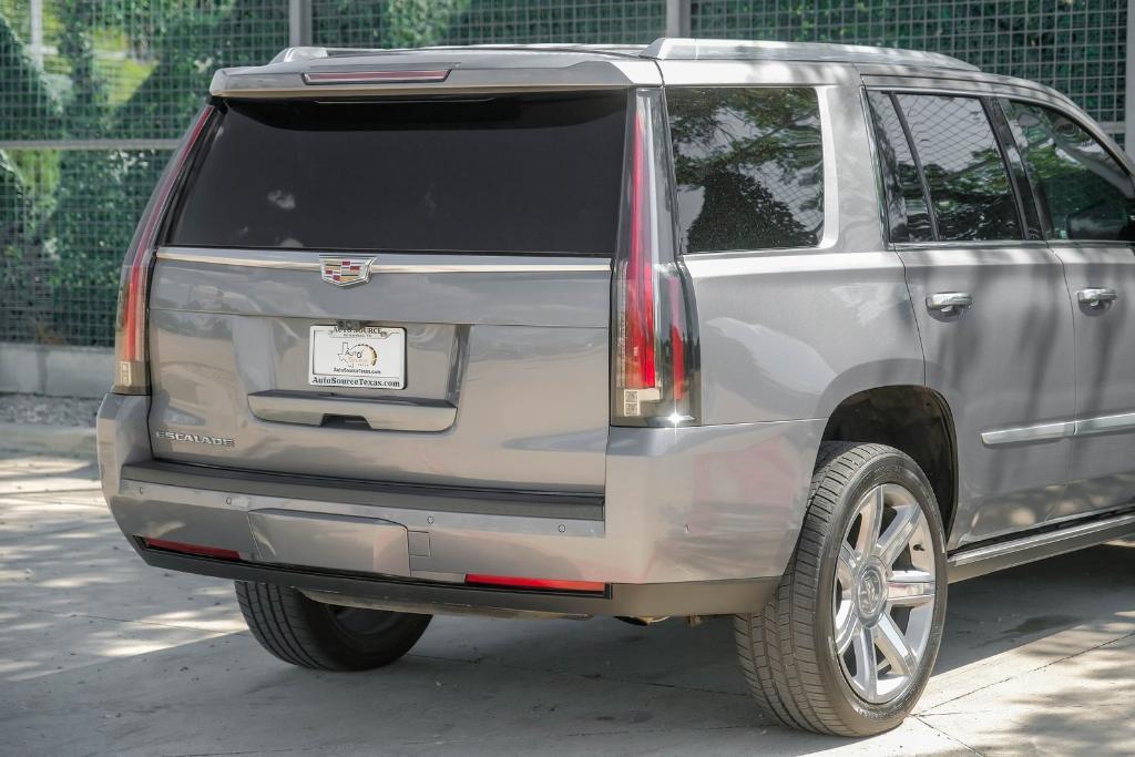 used 2019 Cadillac Escalade car, priced at $34,299