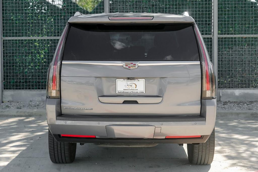 used 2019 Cadillac Escalade car, priced at $34,299