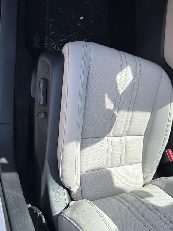 new 2026 Honda HR-V car, priced at $32,775