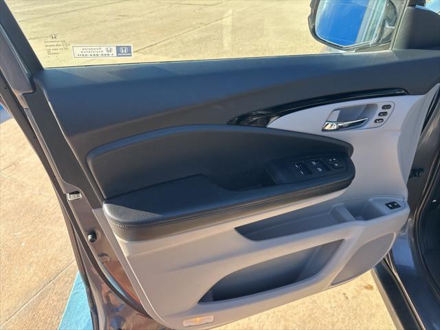 used 2020 Honda Pilot car, priced at $23,790
