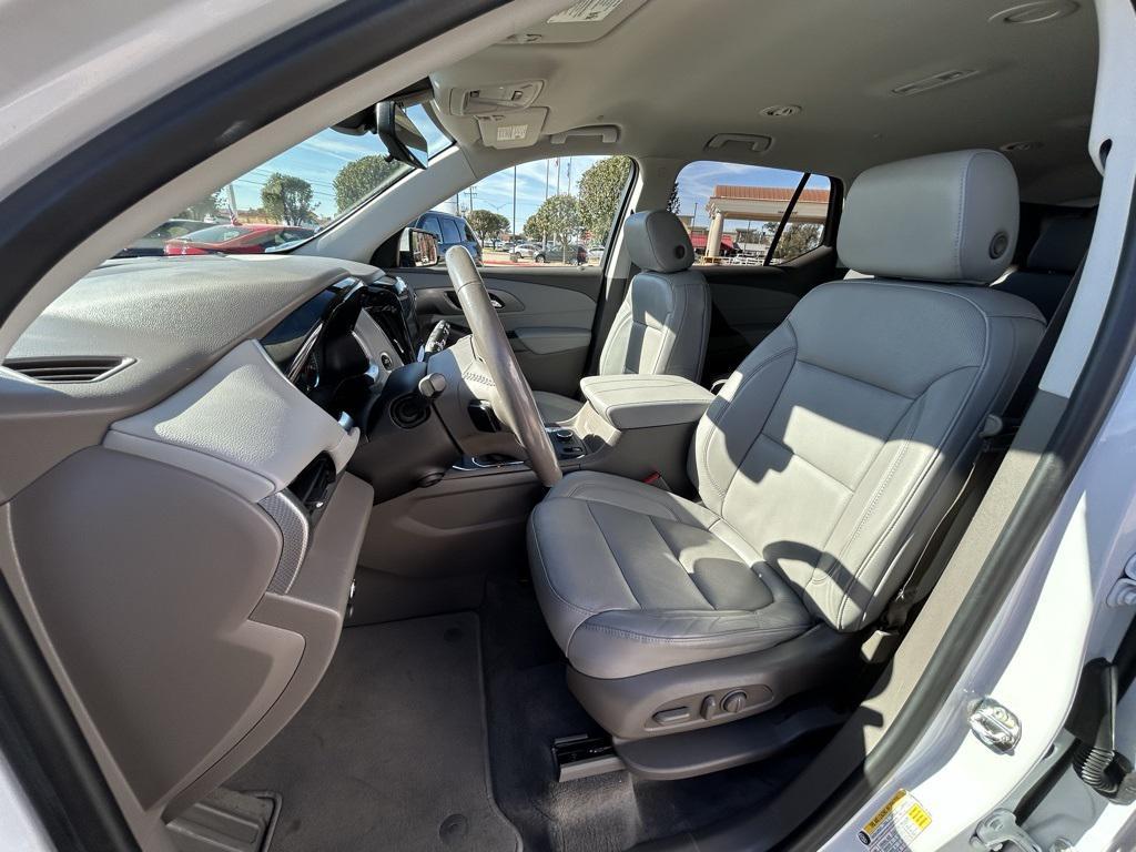 used 2018 Chevrolet Traverse car, priced at $19,477