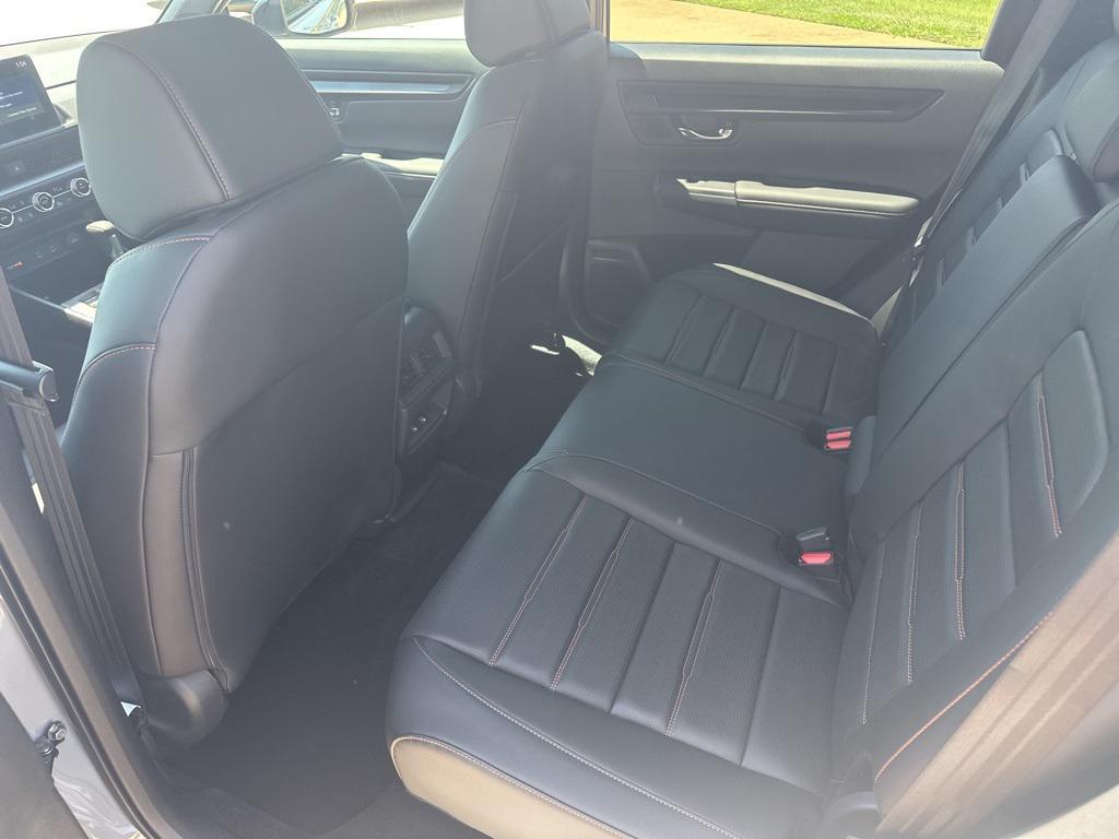 new 2026 Honda CR-V Hybrid car, priced at $39,462