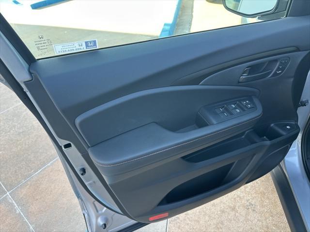 new 2025 Honda Ridgeline car, priced at $45,879