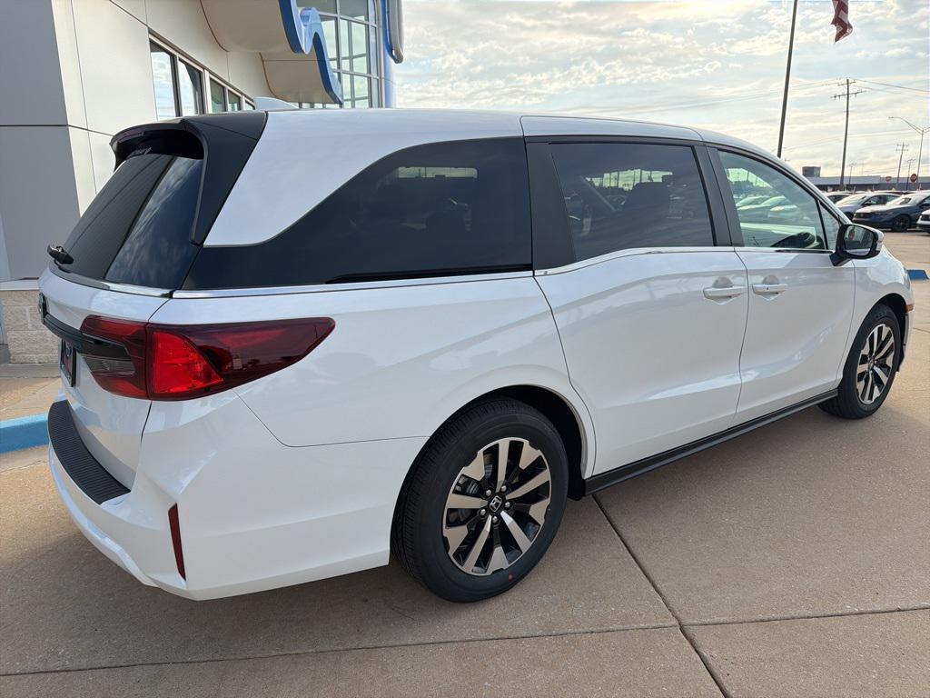 new 2026 Honda Odyssey car, priced at $42,488