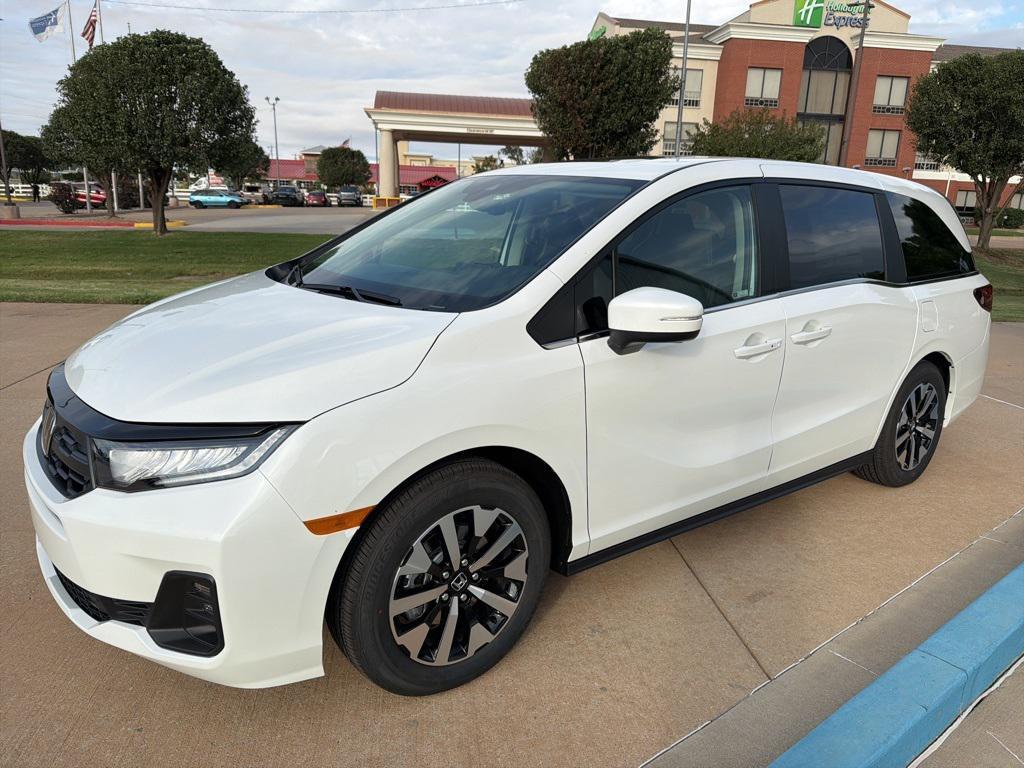 new 2026 Honda Odyssey car, priced at $42,488
