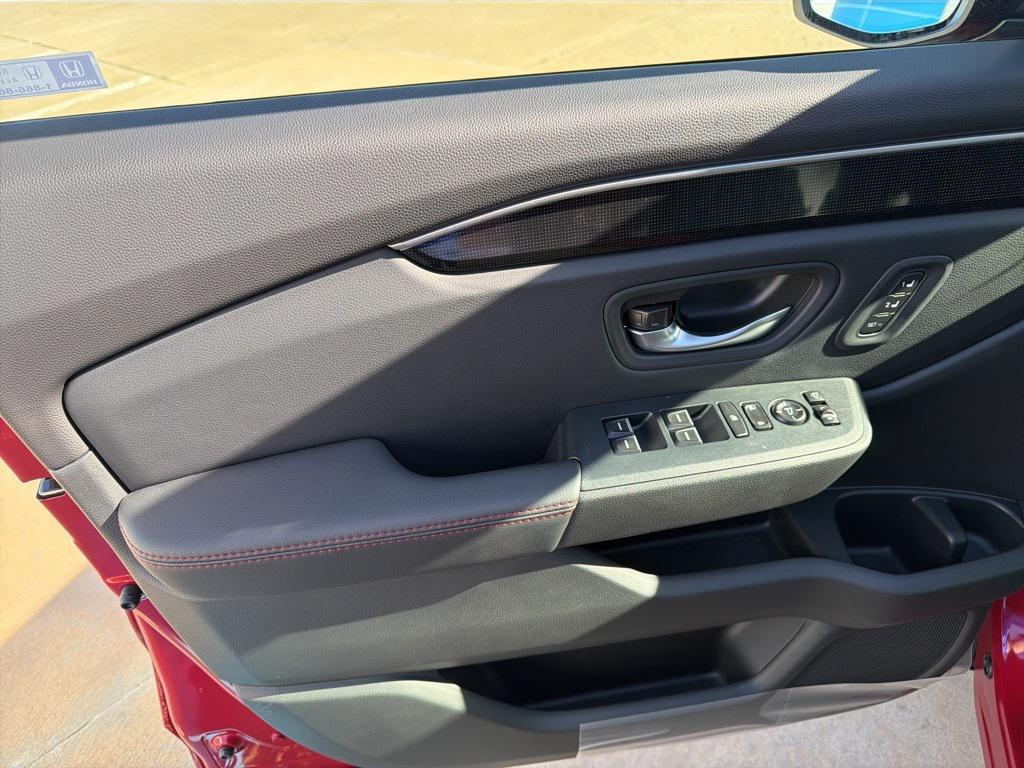 new 2025 Honda Pilot car, priced at $52,128
