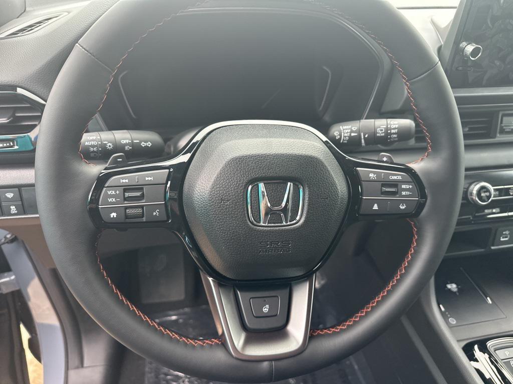 new 2025 Honda Pilot car, priced at $48,988