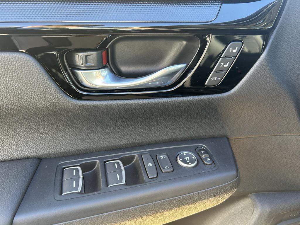 new 2026 Honda CR-V car, priced at $35,112