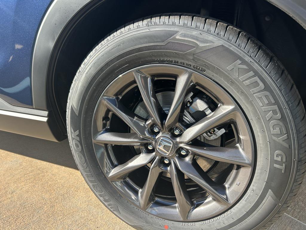 new 2026 Honda CR-V car, priced at $35,112