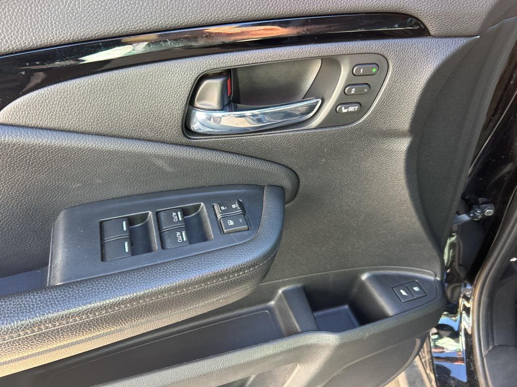 used 2021 Honda Pilot car, priced at $22,801