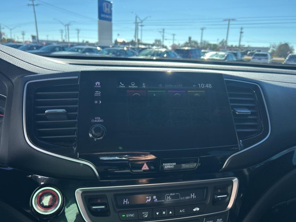 used 2021 Honda Pilot car, priced at $22,801