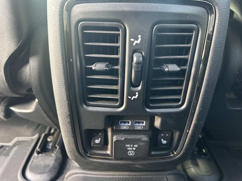 used 2021 Jeep Grand Cherokee car, priced at $29,877