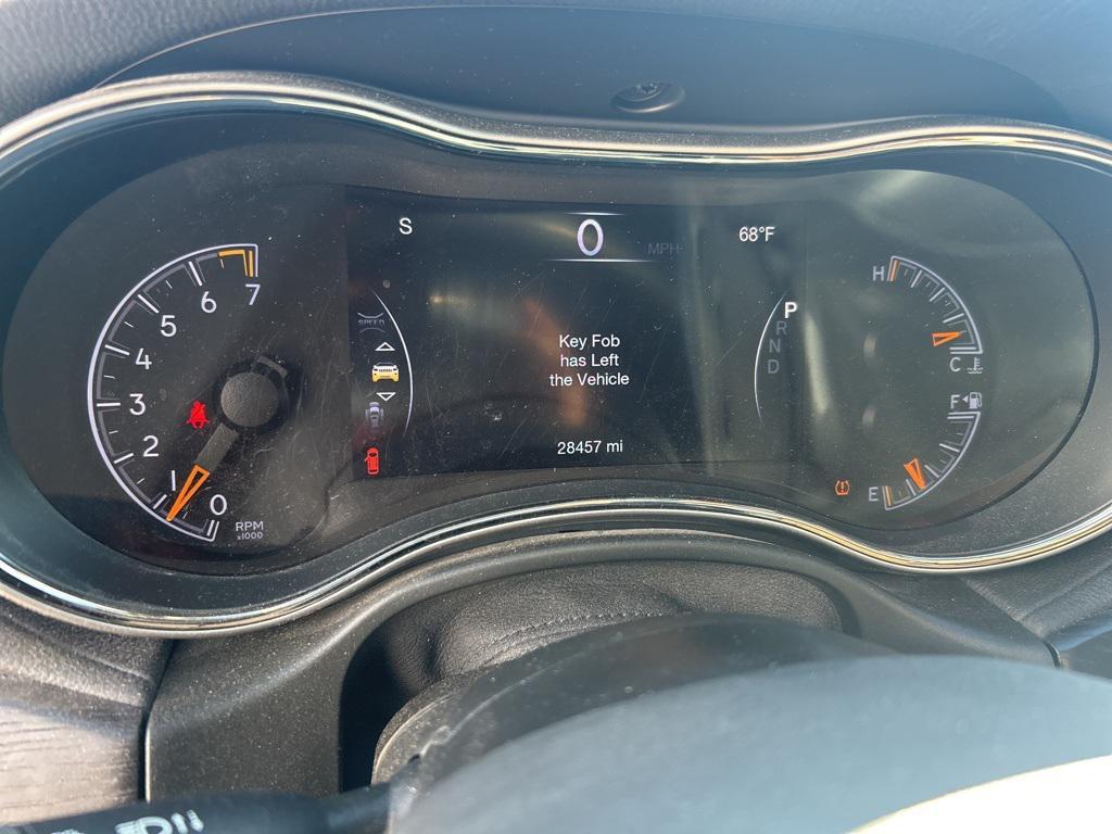 used 2021 Jeep Grand Cherokee car, priced at $29,877