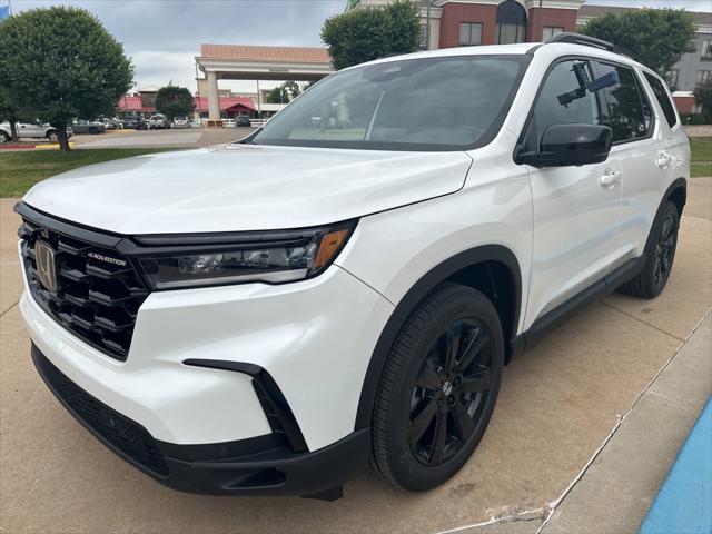 new 2025 Honda Pilot car, priced at $54,588