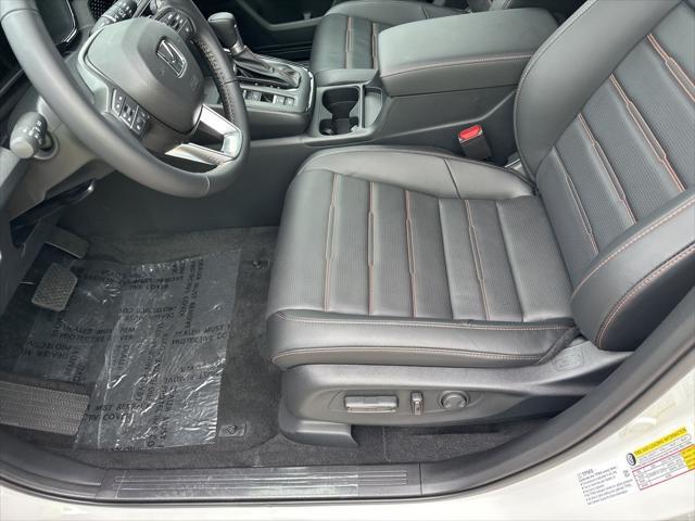 new 2025 Honda CR-V Hybrid car, priced at $37,926