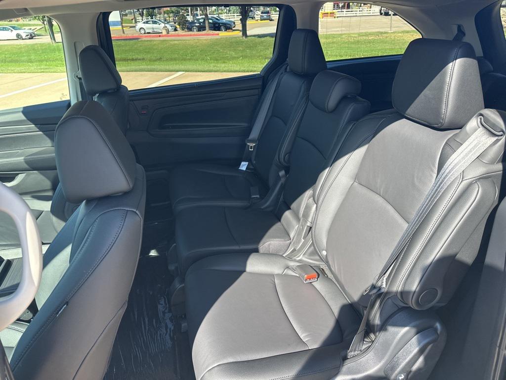 new 2026 Honda Odyssey car, priced at $42,183