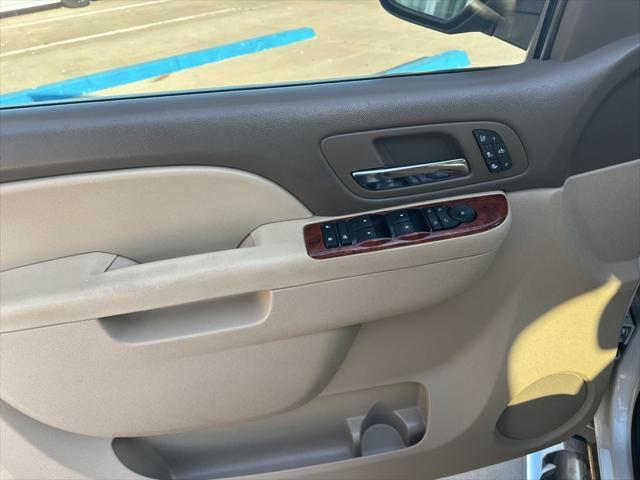used 2013 Chevrolet Suburban car, priced at $13,790