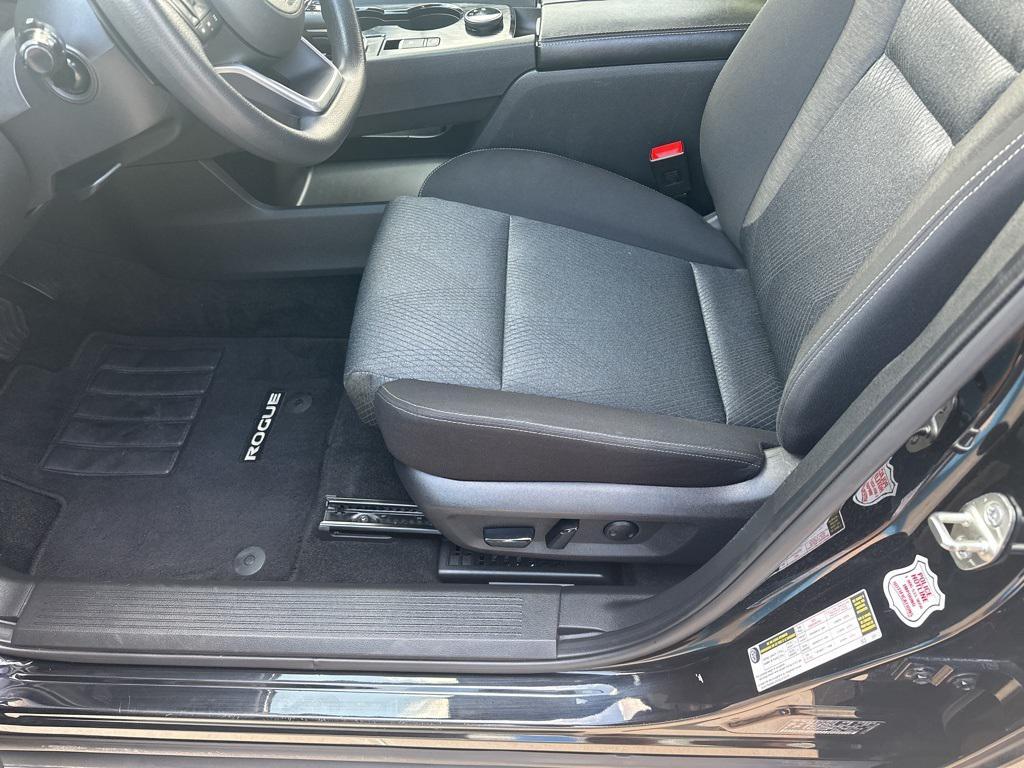 used 2024 Nissan Rogue car, priced at $20,977