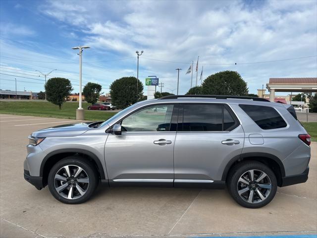 new 2025 Honda Pilot car, priced at $52,988