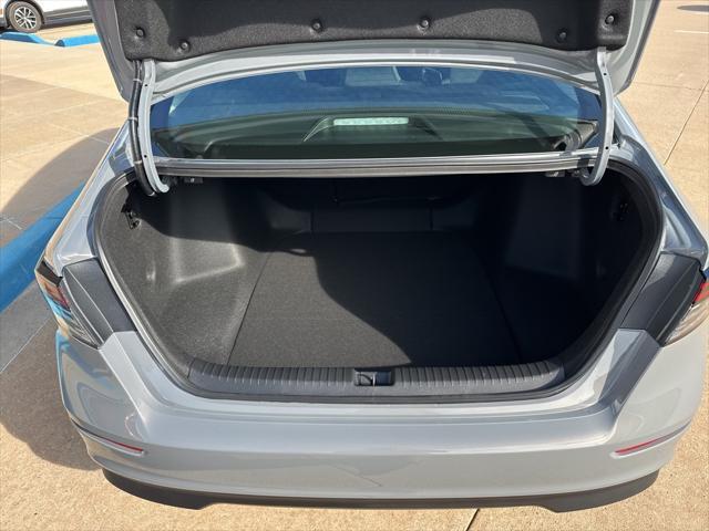 new 2025 Honda Accord car, priced at $30,806