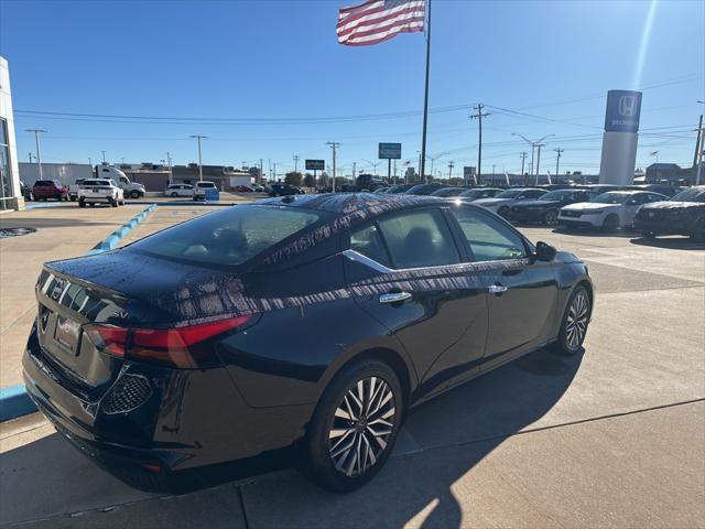 used 2023 Nissan Altima car, priced at $22,886