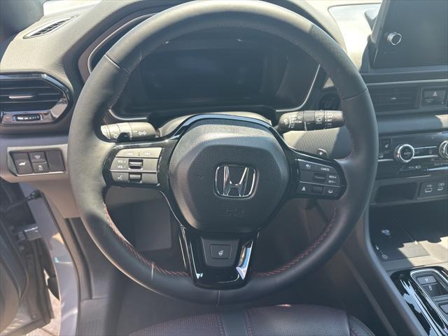 new 2025 Honda Pilot car, priced at $54,988