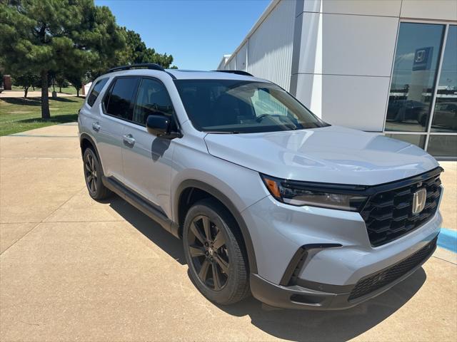 new 2025 Honda Pilot car, priced at $54,988