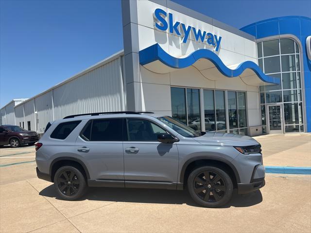 new 2025 Honda Pilot car, priced at $54,988