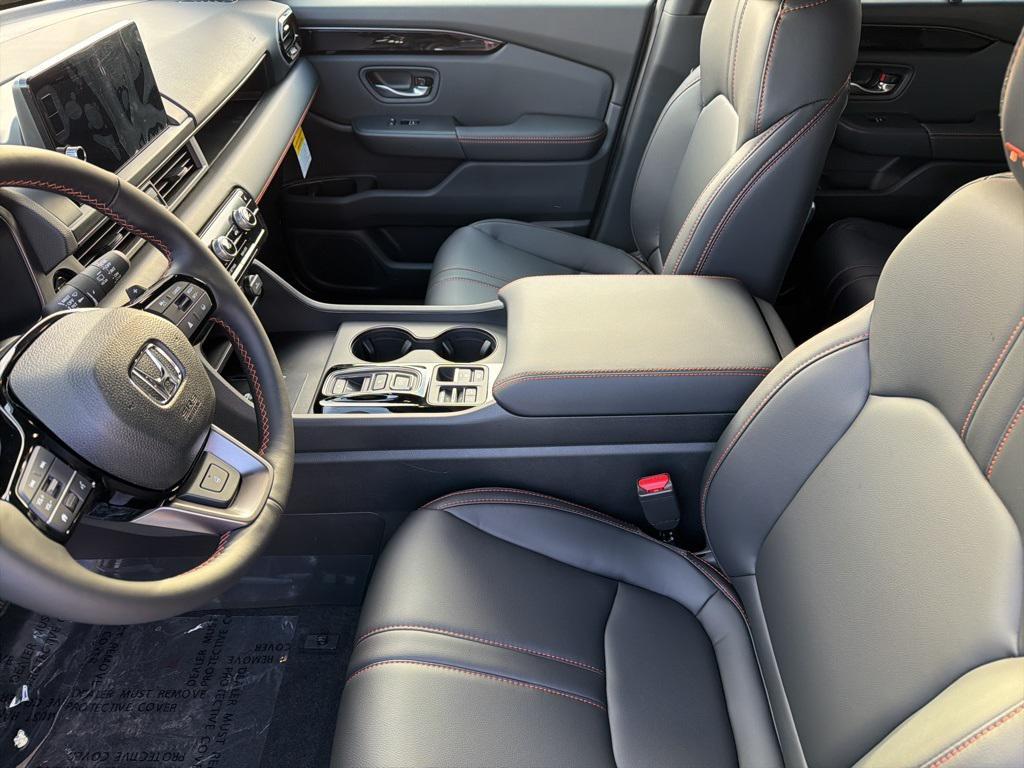 new 2025 Honda Pilot car, priced at $47,934