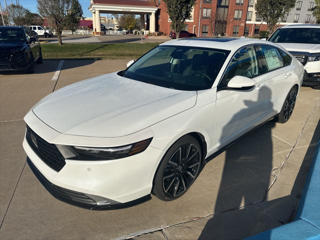 new 2025 Honda Accord Hybrid car, priced at $38,098