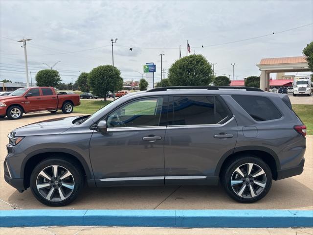 used 2025 Honda Pilot car, priced at $53,790
